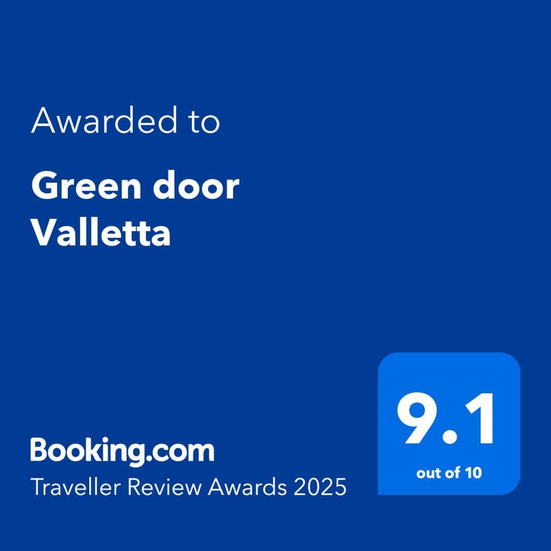 Green Door Валетта Экстерьер фото